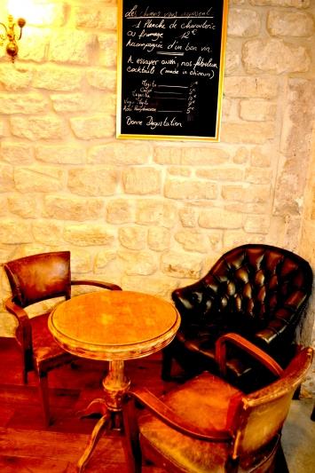 Le bar à vin, Le comptoir des chineurs, paris
